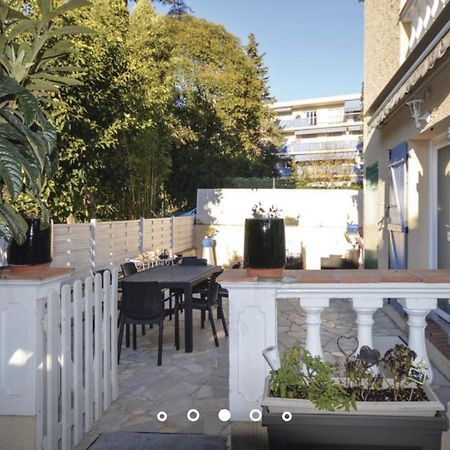 Villa Maeva à 300 m des plages Antibes Esterno foto
